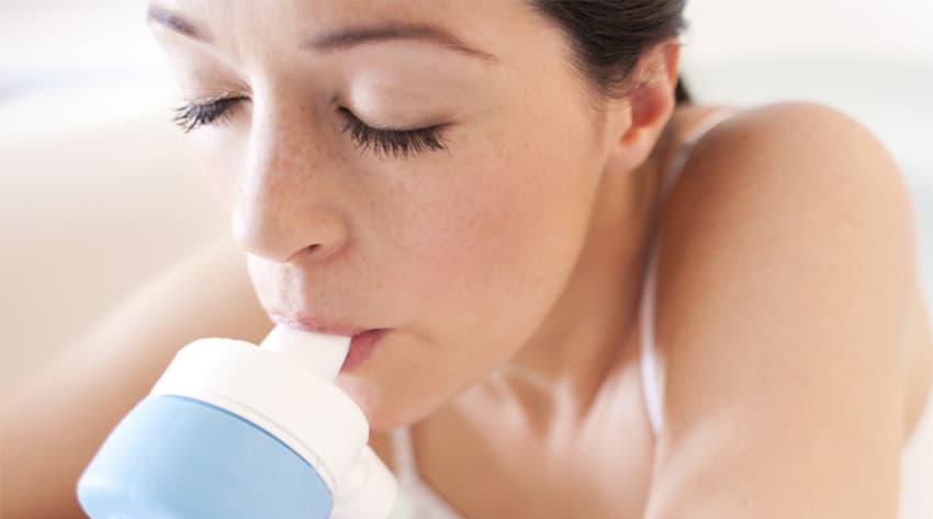 preparingforlabour_body2_850x473.jpg mother going into labour and using air and gas for pain relief