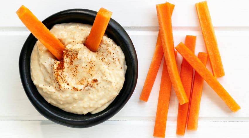week-9-body_850-1.jpg pregnancy-diet-carrot-sticks-hummus